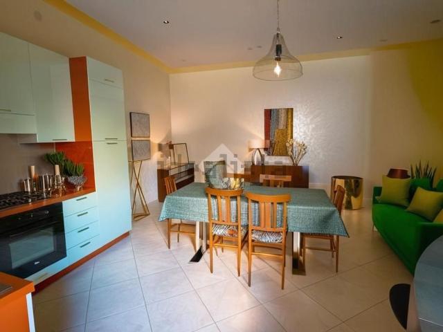 Villetta bifamiliare in vendita di 75 m² in Via Roma, 32