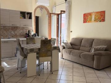 Villetta bifamiliare in vendita di 75 m² in Via Geremia Cavallaro, 54