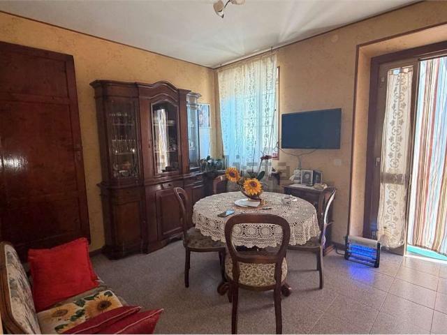 Villetta bifamiliare in vendita di 76 m² in Via delle Ville, 493