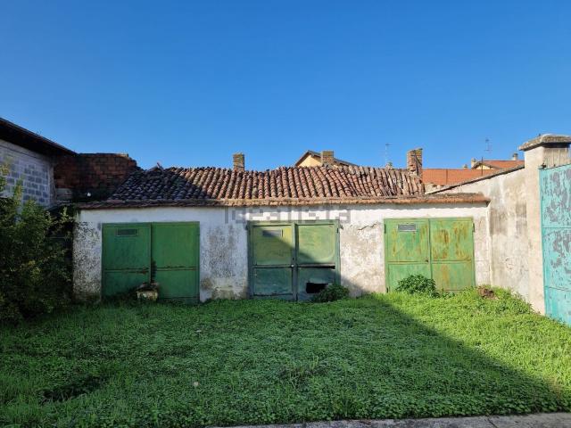 Villetta bifamiliare in vendita di 700 m² in Piazza San Marco