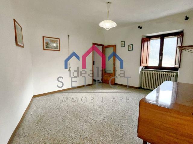Villetta bifamiliare in vendita di 105 m² in Via Roma