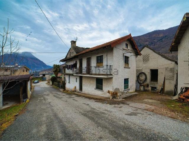 Villetta bifamiliare in vendita di 70 m² in Via Paolo Ferraris, 1