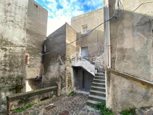 Villetta bifamiliare in vendita di 70 m² in Via Porta di Basso
