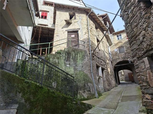 Villetta bifamiliare in vendita di 70 m² in Via Sant&apos Anna