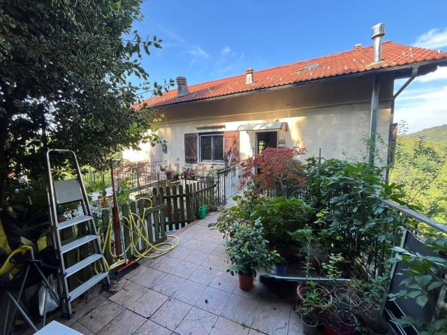 Villetta bifamiliare in vendita di 70 m² in Via XXV Aprile, 106