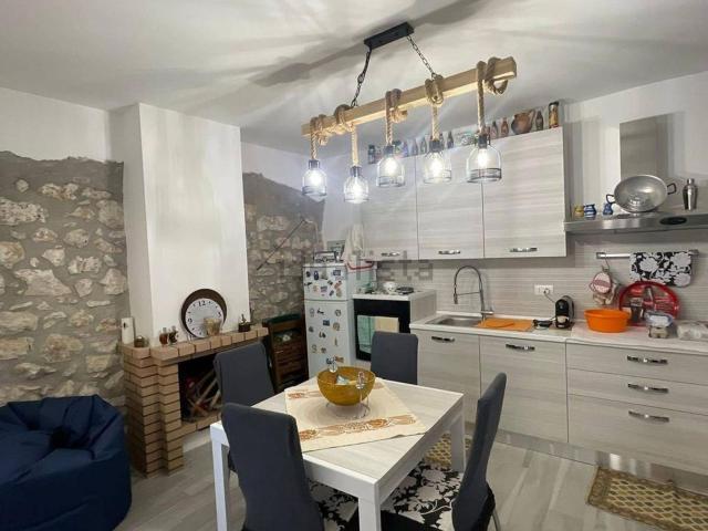 Villetta bifamiliare in vendita di 71 m² in Via di Nersia, 5