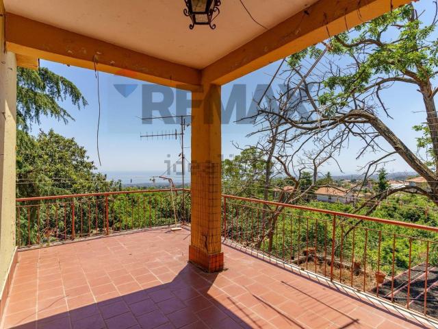 Villetta bifamiliare in vendita di 71 m² in Via Libertà, 32
