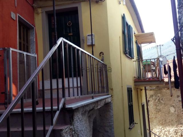 Villetta bifamiliare in vendita di 84 m²