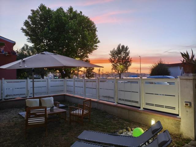 Villetta bifamiliare in vendita di 85 m² in Lungomare San Giovanni