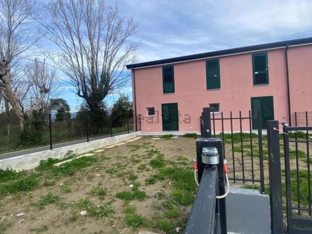 Villetta bifamiliare in vendita di 85 m² in Via Baban, 24