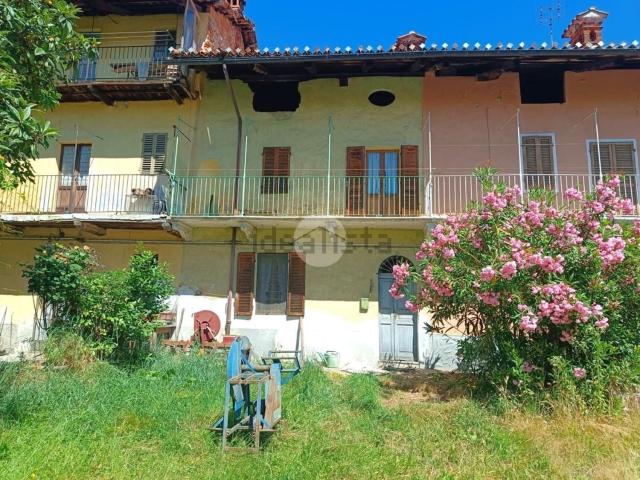 Villetta bifamiliare in vendita di 85 m² in Via Salassa, 34