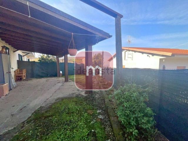 Villetta bifamiliare in vendita di 86 m² in Via Selvatico, 102