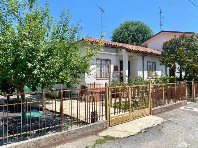 Villetta bifamiliare in vendita di 89 m²