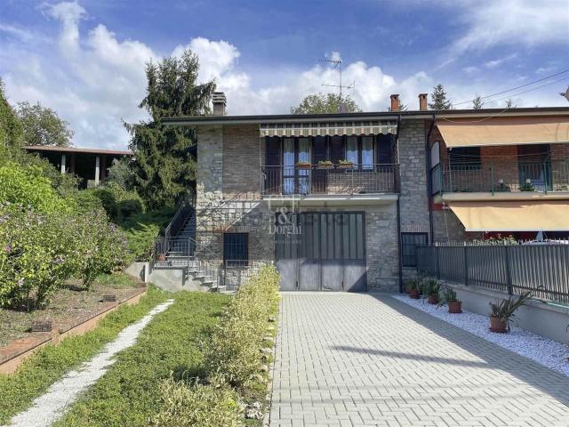 Villetta bifamiliare in vendita di 89 m² in Frazione Crociglia