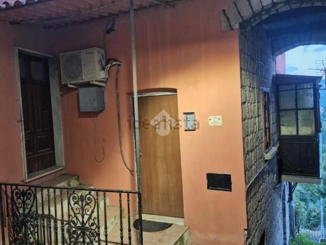 Villetta bifamiliare in vendita di 80 m² in Vico Arco Noce, 11