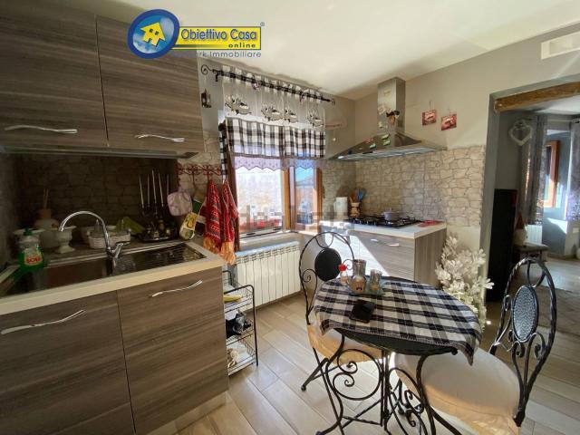 Villetta bifamiliare in vendita di 80 m² in Frazione Borgonovo