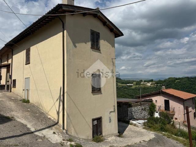 Villetta bifamiliare in vendita di 80 m² in Località Apagni