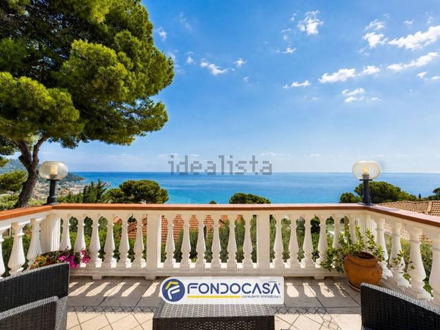 Villetta bifamiliare in vendita di 80 m² in Strada delle Colline