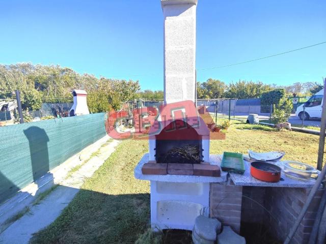 Villetta bifamiliare in vendita di 80 m² in Strada Statale 1
