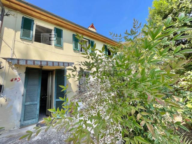 Villetta bifamiliare in vendita di 80 m² in Via dei Canipaletti