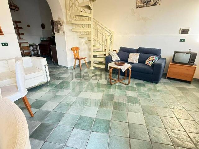 Villetta bifamiliare in vendita di 80 m² in Via Fontana