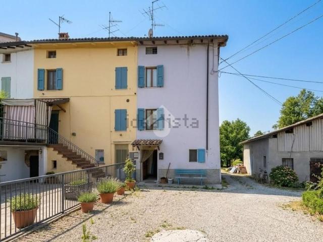 Villetta bifamiliare in vendita di 80 m² in Via Gandazzi, 96