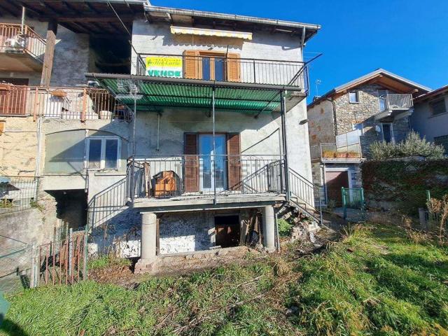 Villetta bifamiliare in vendita di 80 m² in Via Garibaldi Giuseppe, 35