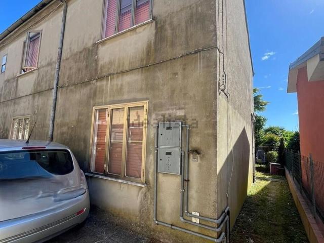 Villetta bifamiliare in vendita di 80 m² in Via Giuseppe Garibaldi, 4