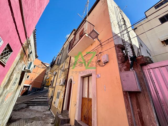 Villetta indipendente in vendita di 80 m² in Via IV Novembre, 36