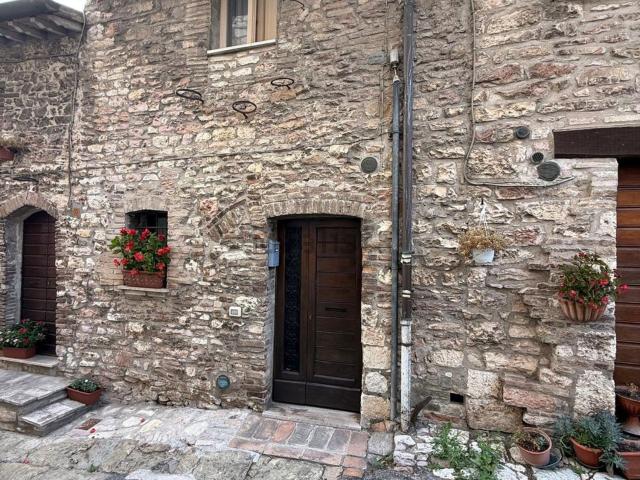 Villetta bifamiliare in vendita di 80 m² in Via Porta Perlici