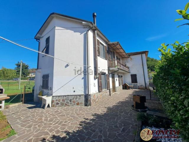 Villetta bifamiliare in vendita di 81 m² in Via Nazionale, 29