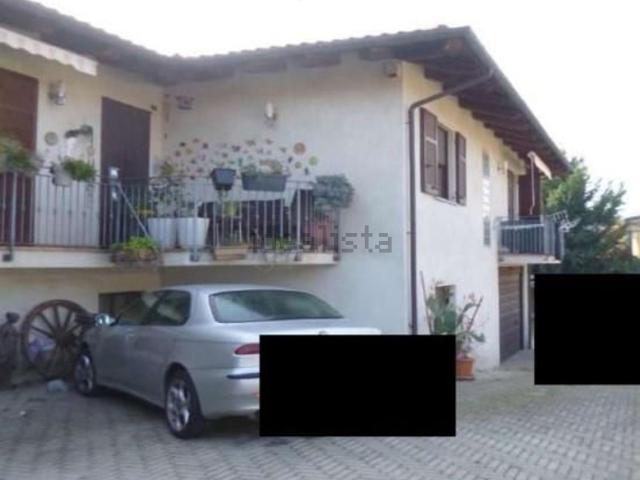 Villetta bifamiliare in vendita di 82 m² in Via Beppe Fenoglio, 18