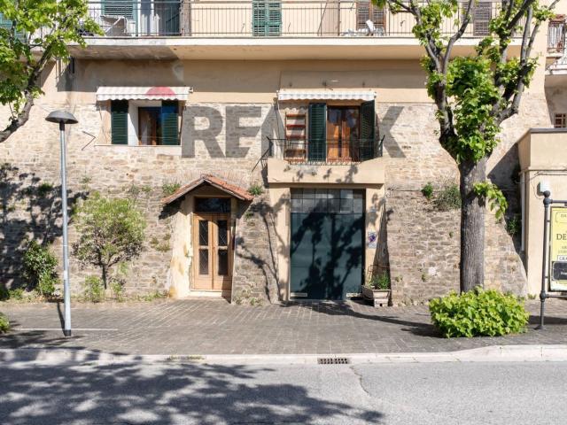 Villetta bifamiliare in vendita di 82 m² in Via Guglielmo Marconi, 23
