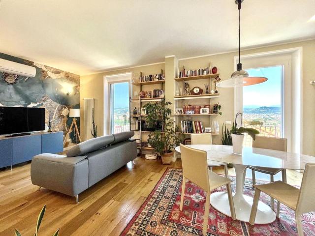 Villetta bifamiliare in vendita di 95 m²