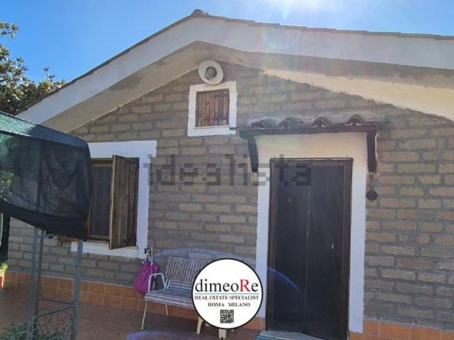 Villetta bifamiliare in vendita di 95 m² in Strada della Castellina