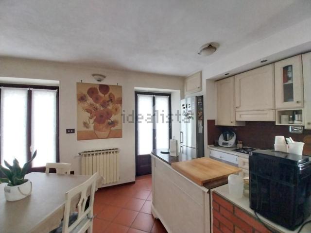 Villetta bifamiliare in vendita di 95 m² in Via Cesare Battisti, 19