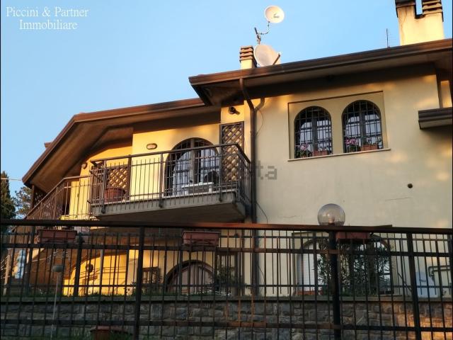 Villetta a schiera in vendita di 95 m² in Via dei Fiori