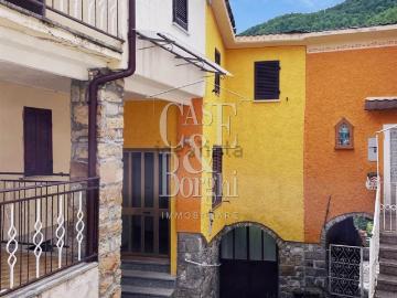 Villetta bifamiliare in vendita di 96 m² in Strada Provinciale 48
