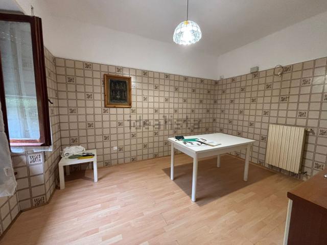 Villetta bifamiliare in vendita di 96 m² in Via Marco Attilio Regolo, 9