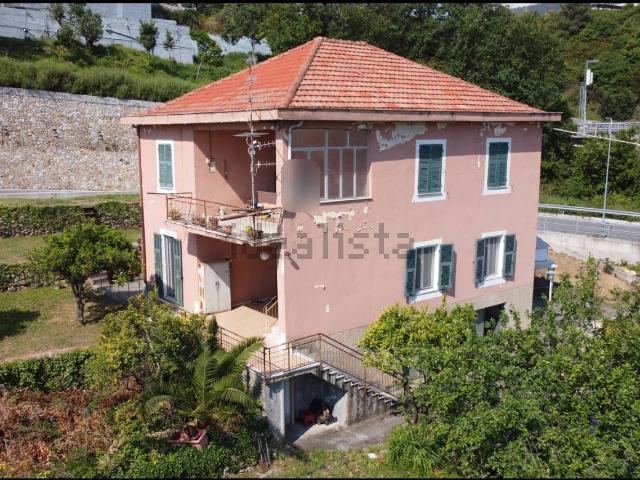 Villetta bifamiliare in vendita di 90 m²