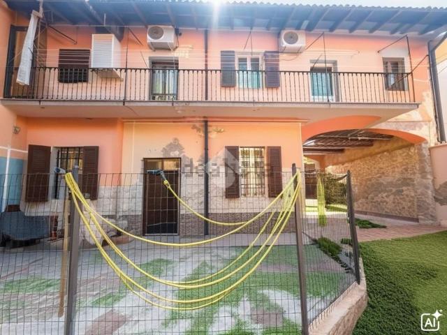 Villetta bifamiliare in vendita di 90 m²