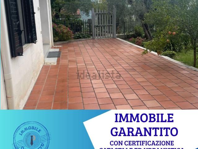 Villetta bifamiliare in vendita di 90 m² in Via Casino Spani, 69
