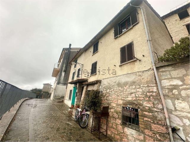 Villetta bifamiliare in vendita di 90 m² in Via delle Mura