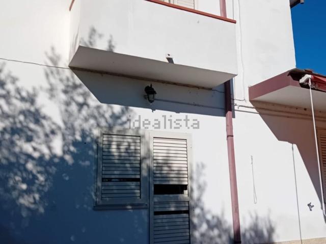 Villetta bifamiliare in vendita di 90 m² in Via G. Federico