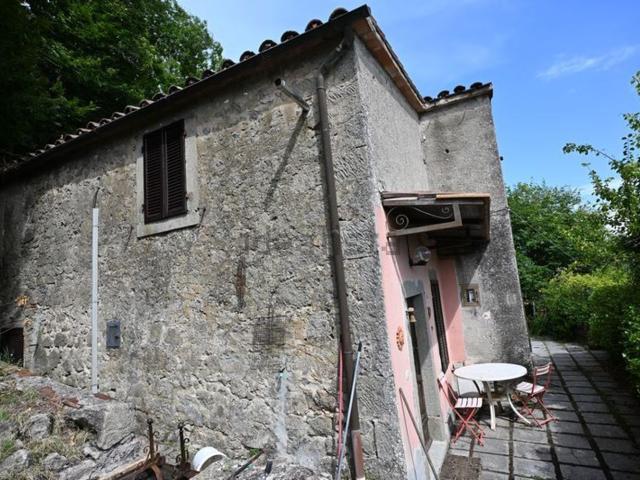 Villetta bifamiliare in vendita di 90 m² in Via Giacomo Matteotti, 128