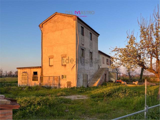 Villetta bifamiliare in vendita di 90 m² in Via Selvatorta