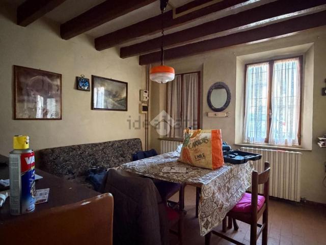 Villetta bifamiliare in vendita di 90 m² in Via 24 Maggio, 88