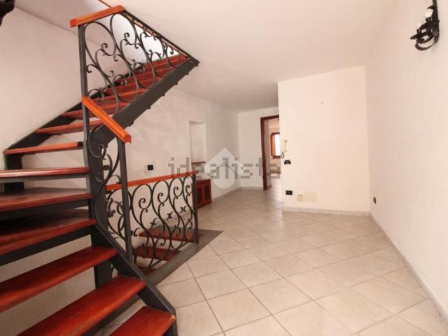 Villetta bifamiliare in vendita di 90 m² in Vico Vetriera