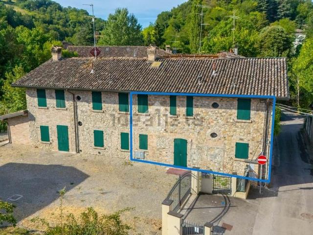 Villetta bifamiliare in vendita di 92 m² in Via G. Ghirardi, 13