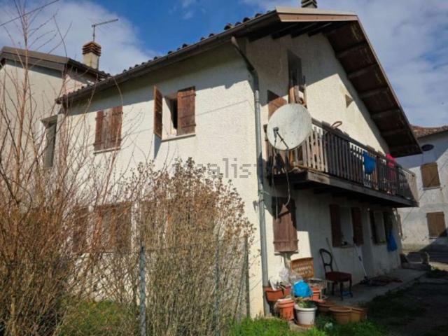 Villetta bifamiliare in vendita di 92 m² in Piazza San Clemente
